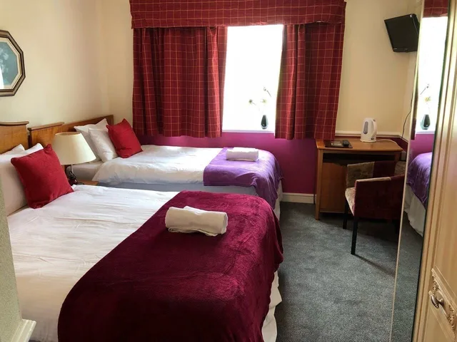 غرفة عائلية بسرير مزدوج وسرير فردي، The Woolaston Inn 2/3