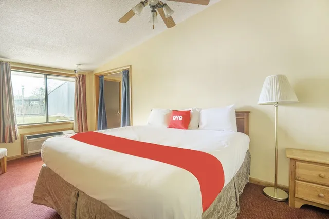 شقة بسريرين كينج بغرفتي نوم، OYO Hotel Daleville AL Hwy 84 4/6