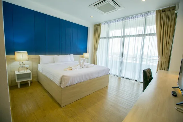 Superior, Double Bed, Phrae Nakara Hotel 4/8