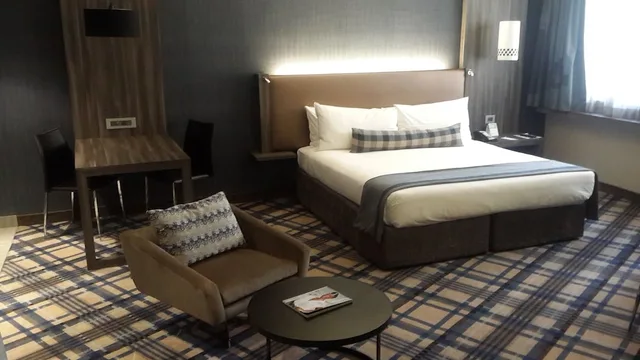 غرفة ديلوكس بسرير كينج، Garden Court Milpark 6/8