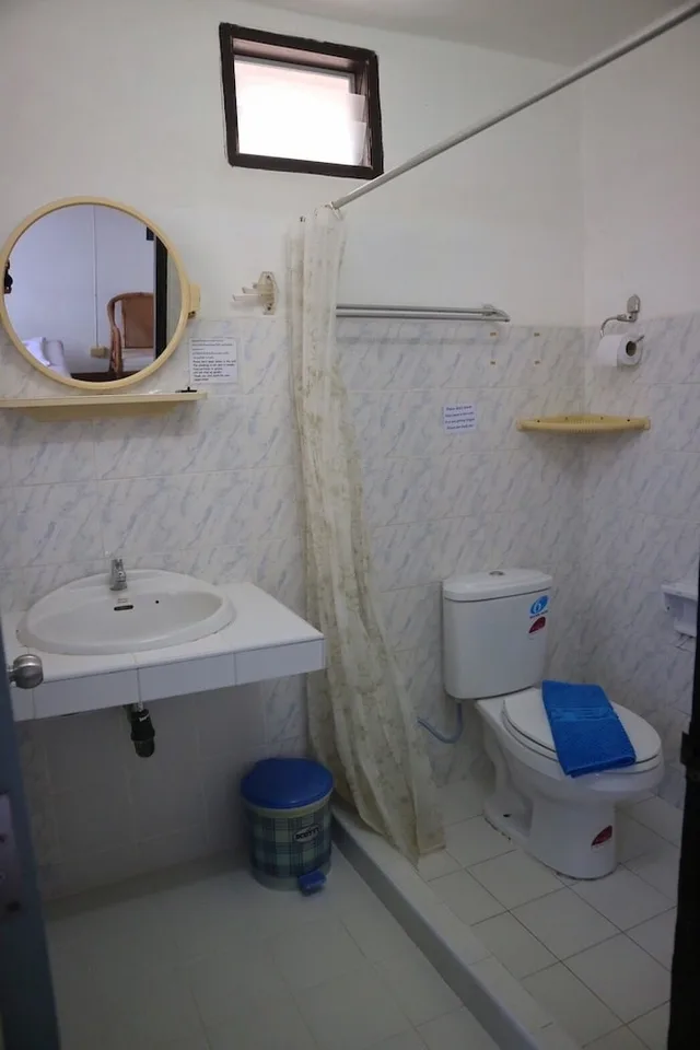 غرفة اقتصادية بسرير كوين، Sunshine Guest House Hua Hin 6/9