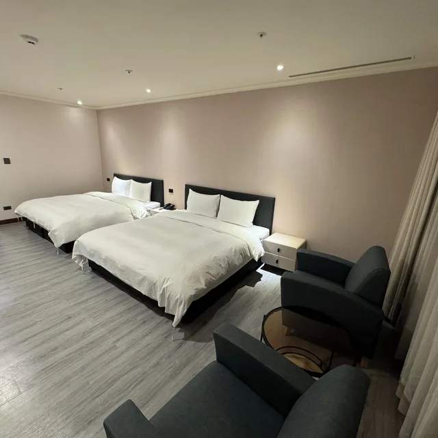 غرفة سوبيريور رباعية بسريرين كوين، Xinshe Hotel - Chungli 3/7