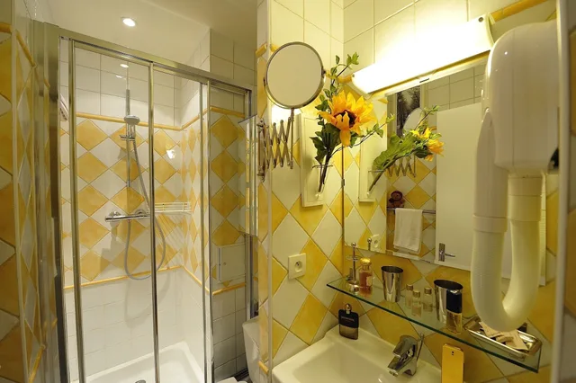 1 Bedroom, Stone, Apartment, Double Bed, Sofa، Les Patios Du Marais 4/4