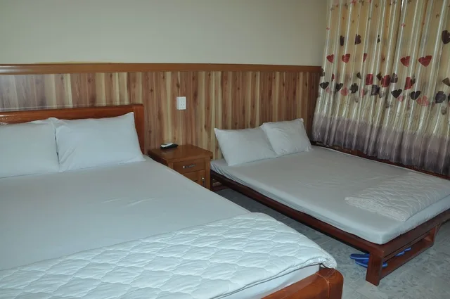 بنغل عائلي بسرير مزدوج وسرير فردي بإطلالة على المسبح، Thuy Van Bungalow 1/1