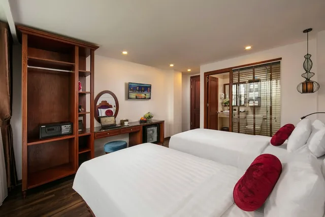 غرفة ديلوكس بسرير مزدوج أو سريرين منفصلين، Hanoi New Hotel 2/6