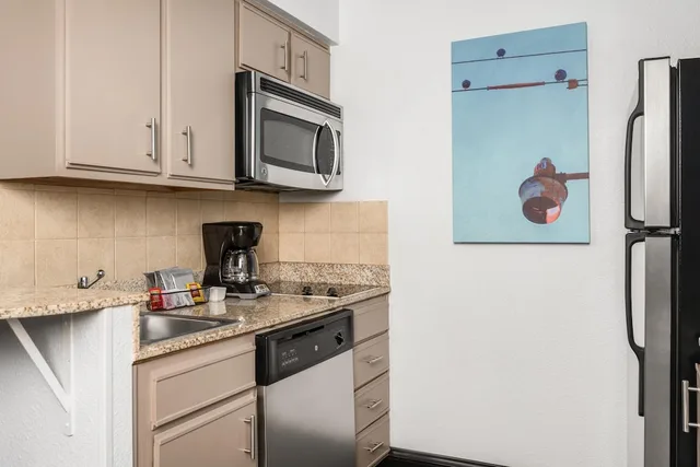 Studio, 2 Double Beds, Sofa, HYATT house Dallas/Uptown 7/7