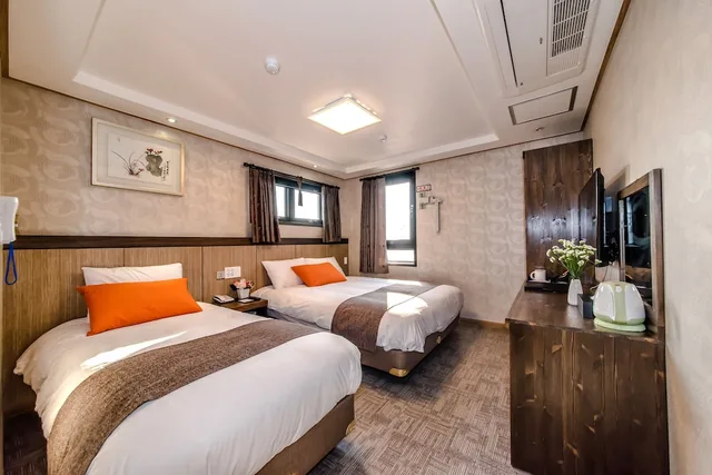 غرفة ديلوكس بسرير مزدوج وسرير فردي، Index Hotel J Dream Jeju 3/6
