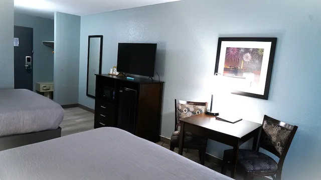 غرفة قياسية بسريرين كوين، Quality Inn near Potomac Mills 8/10