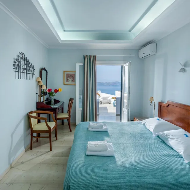 غرفة بسرير مزدوج أو سريرين منفصلين، Villa Renos 3/10