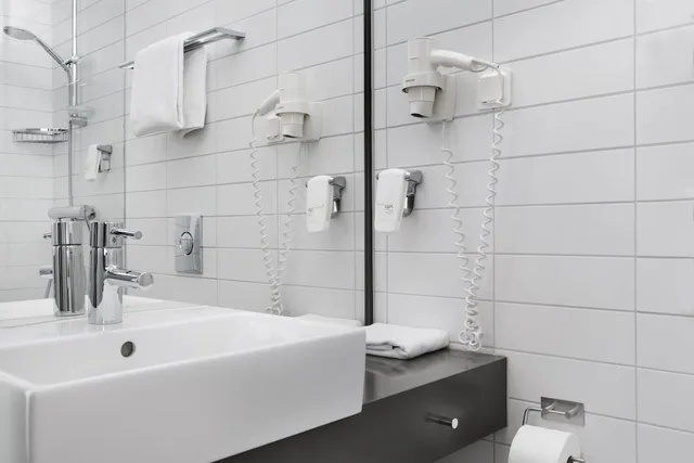 Compact Double No Windows، Comfort Hotel Xpress Stockholm Central 5/5