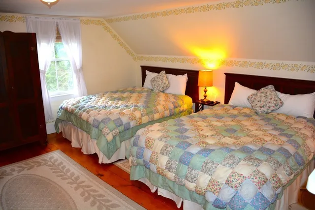 Room, Church Tower، The Dowds Contry Inn and Event Center 1/1