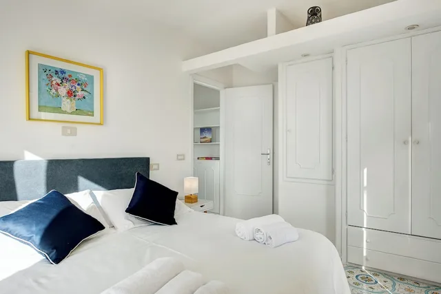 شقة سكنية ديلوكس بسرير كوين بإطلالة على البحر بغرفة نوم واحدة مع أريكة، Gocce di Capri Hotel & Serviced Residence 3/6