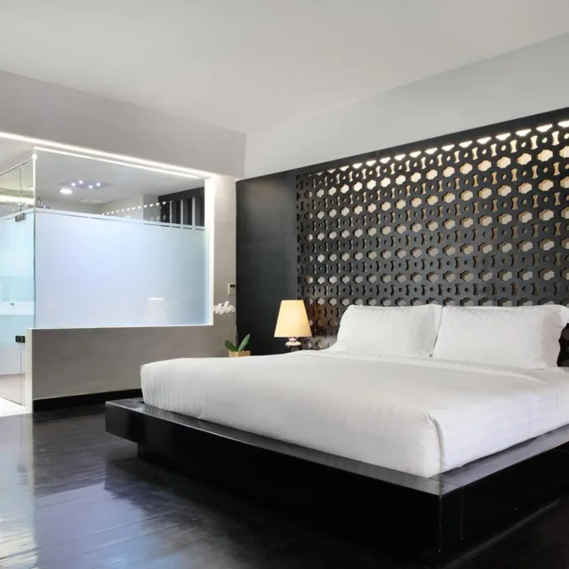 Penthouse Suite, King Bed، Cross Paasha Seminyak Bali 2/7