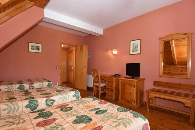 Room, Quadruple, Attic، Rvhotels Orri 5/8