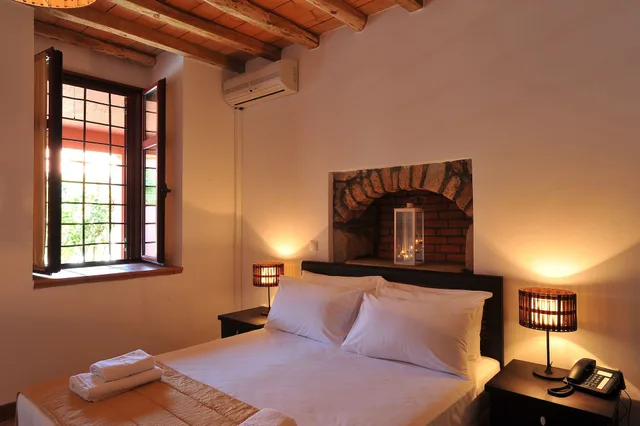 غرفة سوبيريور بسرير كوين، The Varos Residences Hotel 5/10