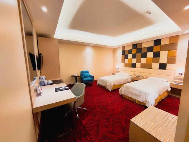 غرفة قياسية بسريرين منفصلين، Dhaka Regency Hotel and Resort 3/3