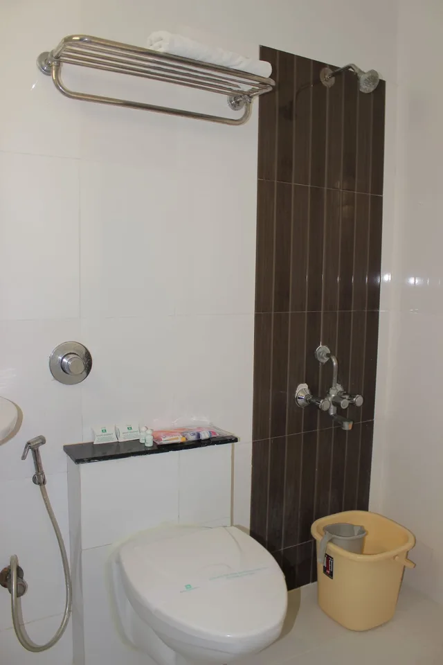 غرفة تنفيذية بسريرين منفصلين بغرفة نوم واحدة، Mount Residency 3/3