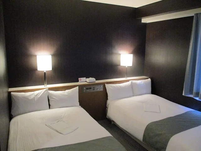 غرفة قياسية مفردة بسريرين منفصلين للمدخنين، Niigata Keihin Hotel 1/1
