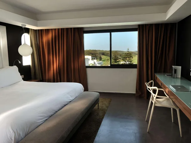 جناح بسرير كينج بإطلالة على البحر، Hotel Royal Golf and Spa Mazagan 3/6