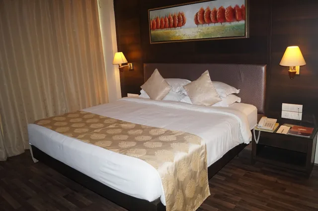 Super, Deluxe، THE PRESIDENT A BOUTIQUE HOTEL 2/6