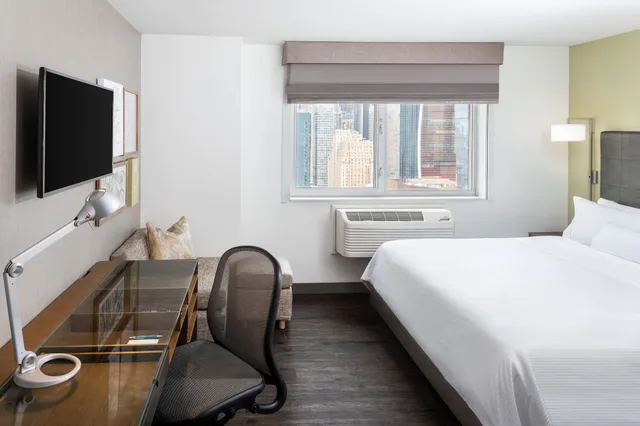 Deluxe, King Bed, City View, Element New York Times Square West Hotel 3/10