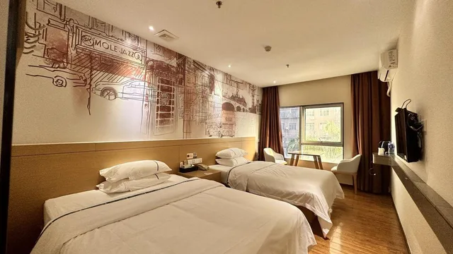 Select, 2 Beds، City Comfort Inn (Zhuhai Qinglv Middle Road) 1/1