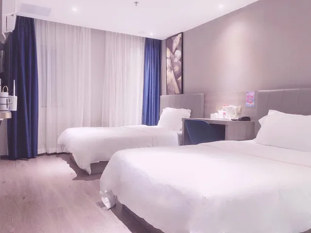 غرفة قياسية بسريرين منفصلين، 7 Days Inn (Guangzhou Jingxi Nanfang Hospital Tonghe Metro Station) 1/1
