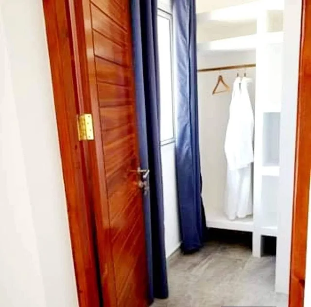 غرفة ديلوكس رباعية بغرفة نوم واحدة، Sipano Beach Lodge Zanzibar 4/4