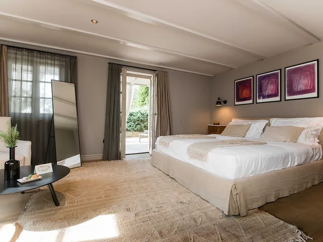 غرفة تنفيذية بسرير كينج، San Canzian Hotel & Residences 1/3