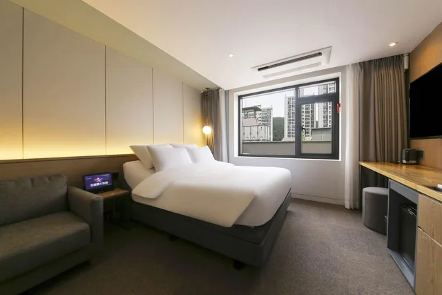 Deluxe, Double Bed, Light View, Bathtub, Haeundae Thevan Hotel 2/3