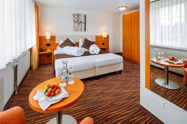 Room, Double Bed, Country Side View، SEEMOWE SWISS QUALITY HOTEL 1/2