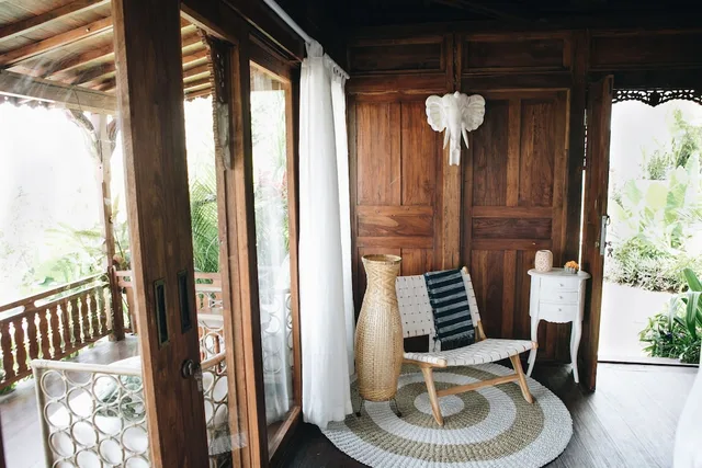 Romantic, Villa, King Bed, White Tortoise Eco Villas 8/10