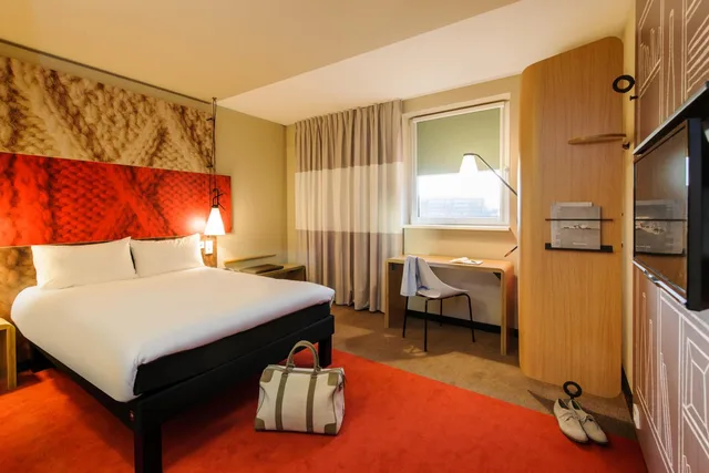 جناح متصل عائلي قياسي، ibis Hamburg City 3/6