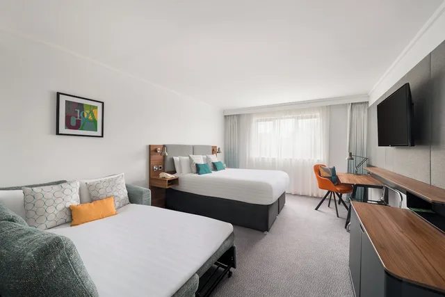 غرفة بريميوم بسرير فردي، Holiday Inn Birmingham Bromsgrove 3/10