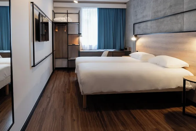 غرفة قياسية بسريرين منفصلين، ibis Namur Centre 1/10