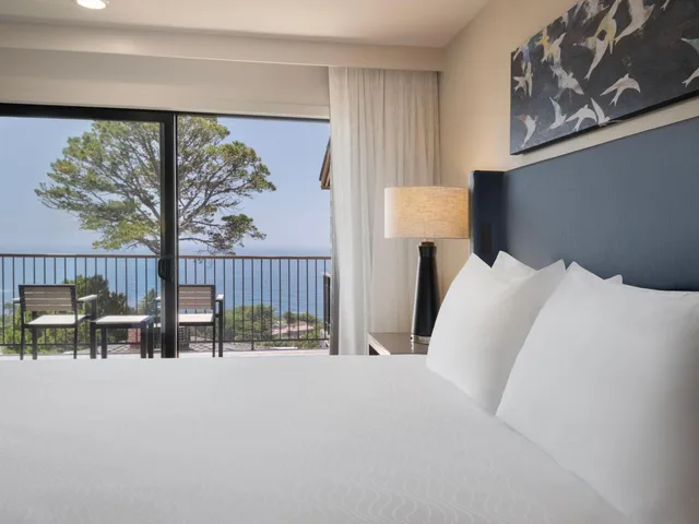غرفة قياسية بسريرين كوين بإطلالة على الحديقة، Hyatt Vacation Club At Highlands Inn 1/3