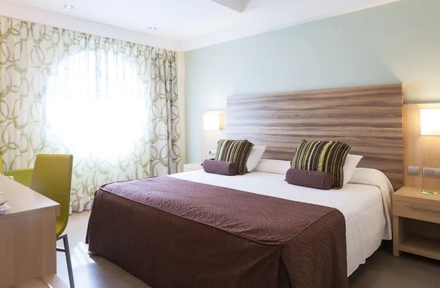 Exterior, King Bed, No Terrace، Riviera Beach Hotel - Adults Recommended 1/5