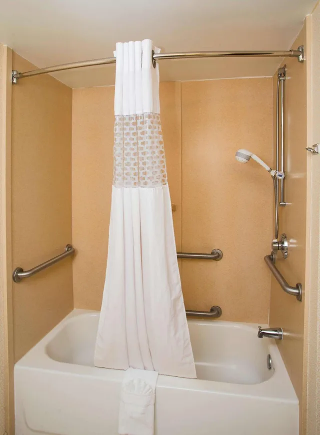 Studio, King Bed, Sofa, Accessible, Hampton Inn and Suites Valdosta Conference Center 5/5