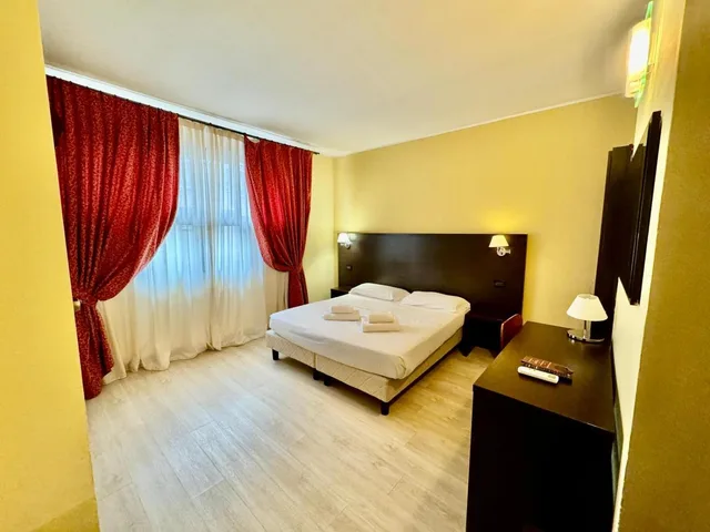 غرفة بسرير مزدوج، Guidi 5/10