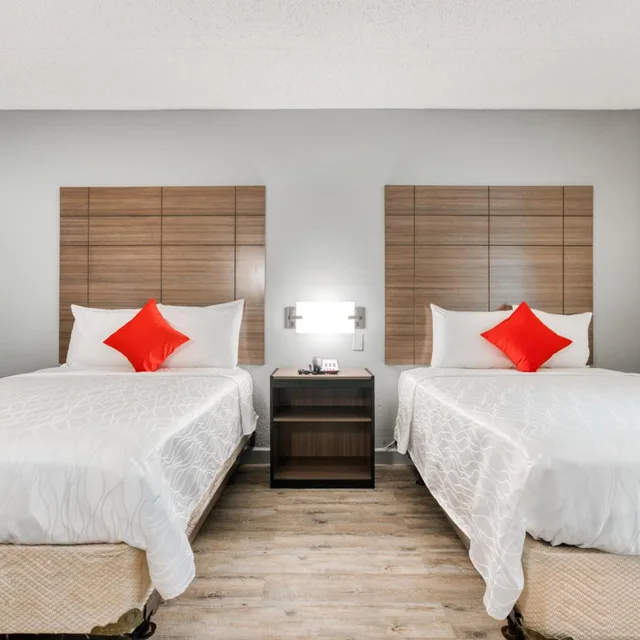غرفة بسريرين كوين، Dallas Love Field Inn 4/6