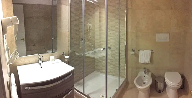 غرفة كومفورت بسرير مزدوج، Hotel Riviera Palace 3/4