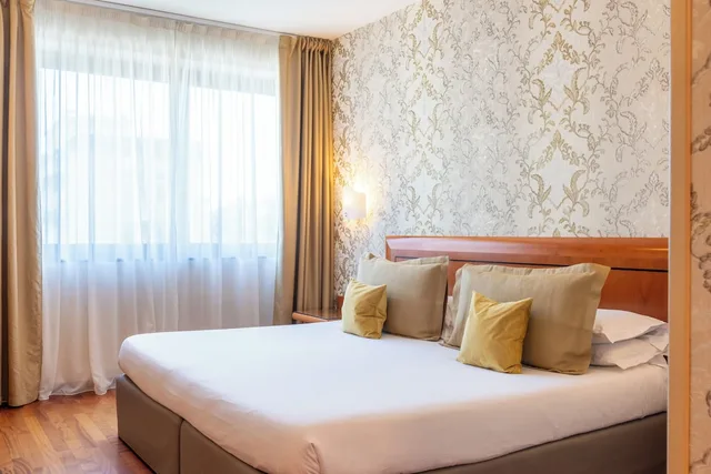 غرفة سوبيريور مفردة بسريرين منفصلين، Hotel Palace Verona 4/10