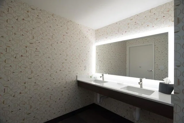غرفة قياسية بسريرين مزدوجين، HOLIDAY INN LEXINGTON - HAMBURG 2/3
