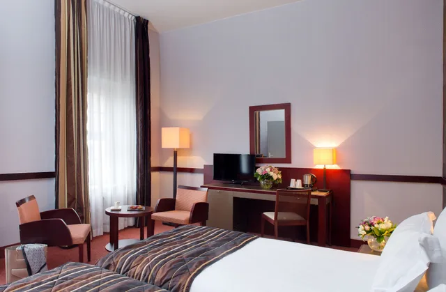 Tradition Twin، Hotel Couvent des Minimes Lille 1/4