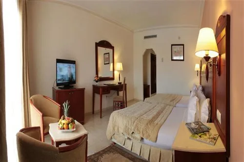 جناح جونيور، Grand Mogador Agdal 3/3