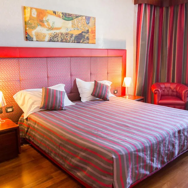 جناح غراند، Cefalu Sea Palace 3/10
