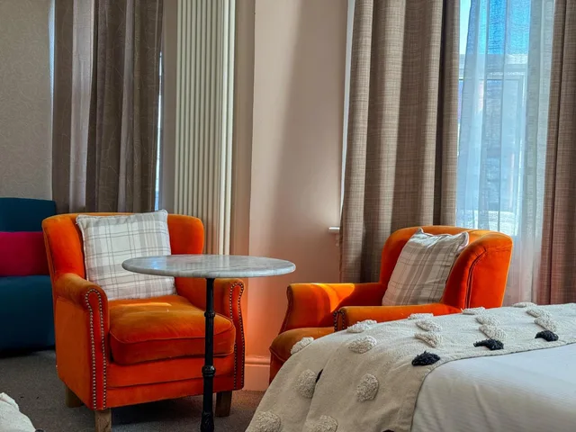 Deluxe, Twin Beds, Sofa, My Guesthouse Blackpool 1/4