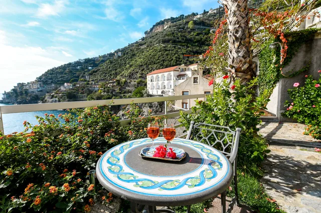 جناح استوديو جونيور بإطلالة على البحر بشرفة، Ravello Art Hotel Marmorata 2/10