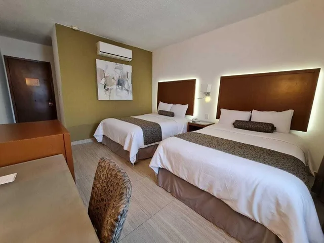Executive, Double Bed, Hotel Marlon 4/7