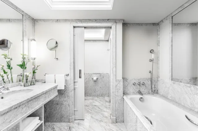 جناح جونيور، Rosewood Villa Magna 2/2